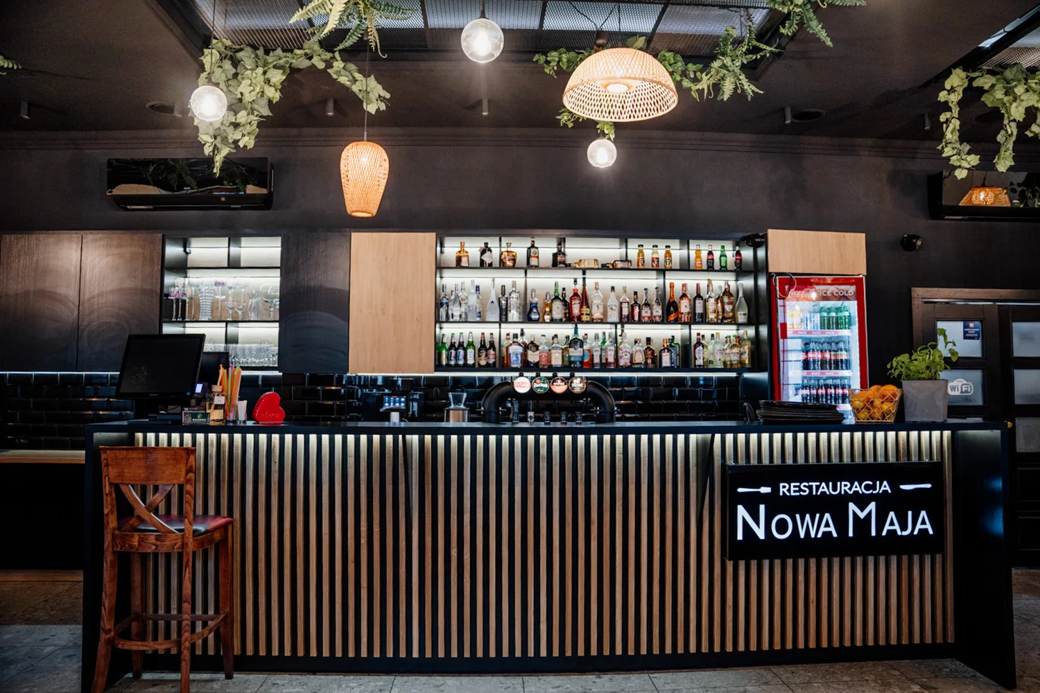 Wnętrze restauracji 